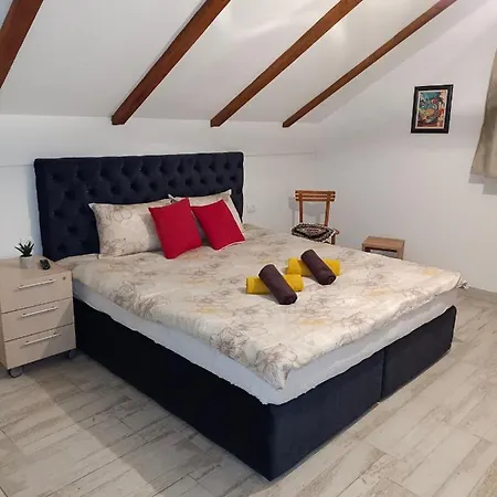 Lägenhet Fruskogorski Deram Grgetek